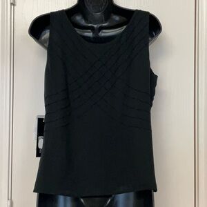 Chic Black Sleeveless Blouse